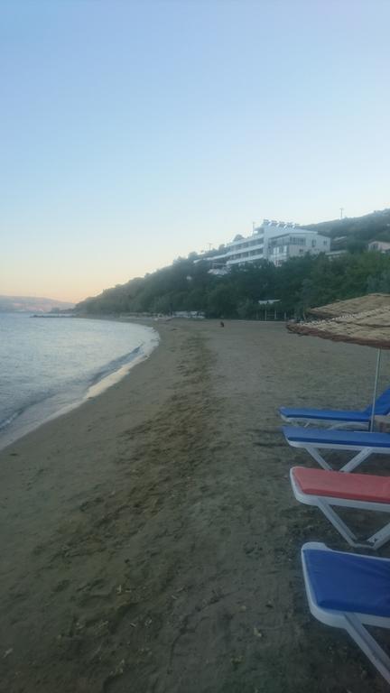 Erkin Apart Hotel Karsiyaka  Buitenkant foto