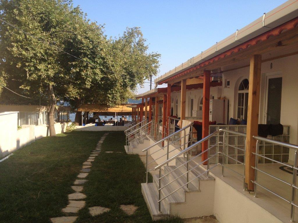 Erkin Apart Hotel Karsiyaka  Buitenkant foto